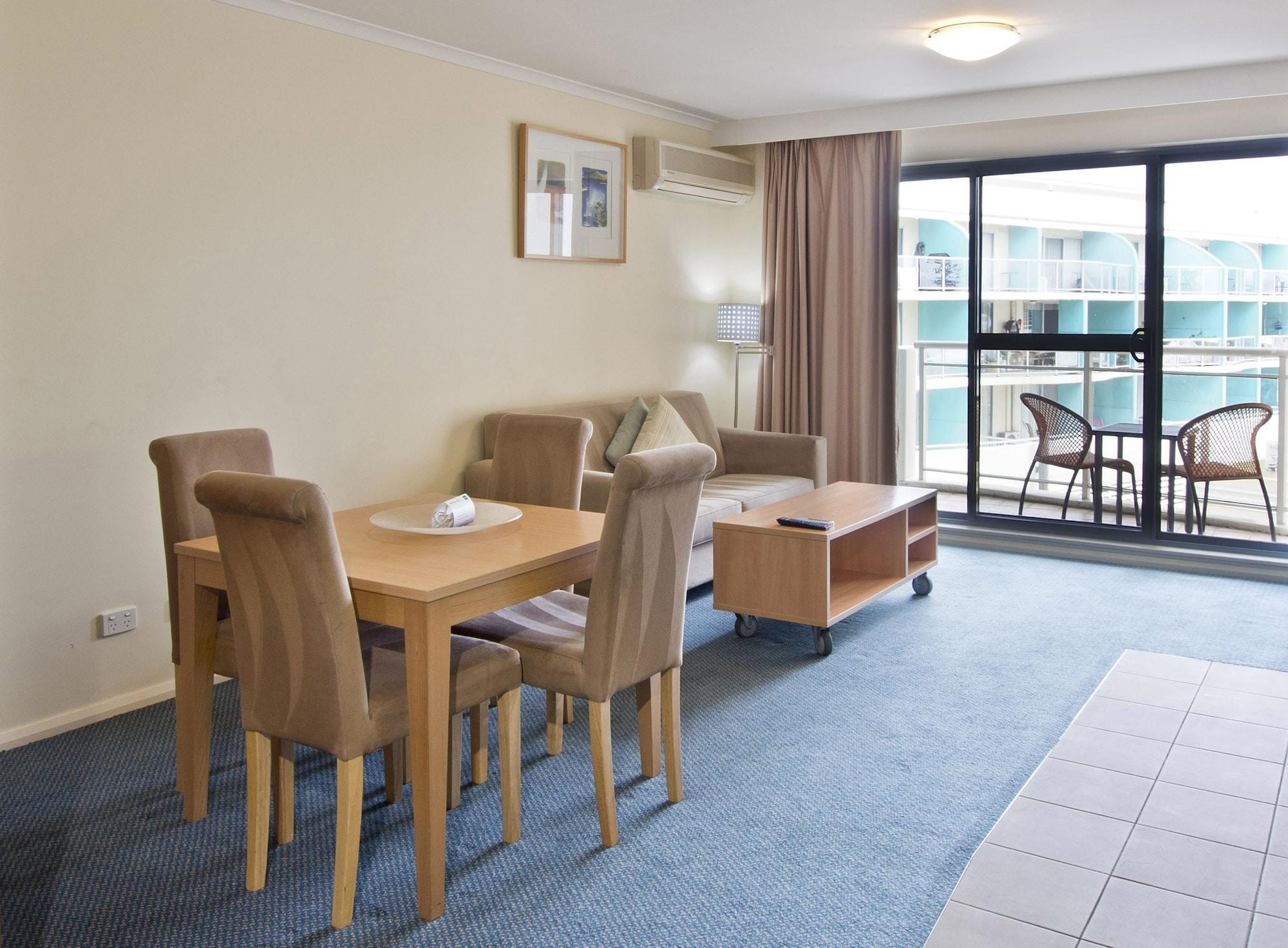 Oaks The Entrance Waterfront Suites Extérieur photo